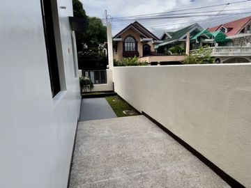 Brand New 4-Bedroom House and Lot For Sale at The Parkplace Village in Imus, Cavite