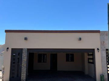 Casa en renta en Villas del Mediterráneo