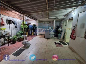¡¡MAGNIFICA CASA EN VENTA SUPER AMPLIA!!SECTOR AV ACACIAS