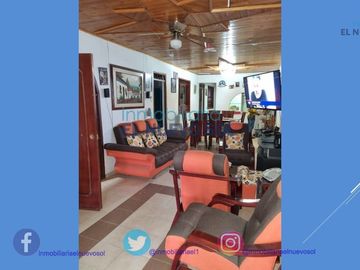 ¡¡MAGNIFICA CASA EN VENTA SUPER AMPLIA!!SECTOR AV ACACIAS