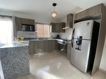CASA EN VENTA RINCON DEL MARQUEZ