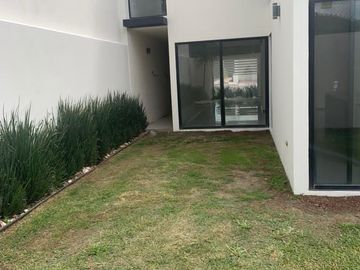 Casa en Venta en Cedros, Tres Marías, Morelia.