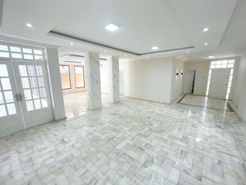 Venta de Casa en Kennedy Norte, Guayaquil