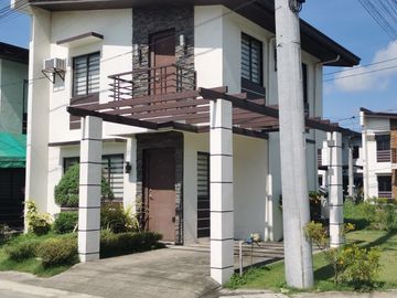 RFO 3 Bedroom House and Lot for Sale in Exclusive Subdivision in Carmona, Cavite