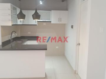 Vendo Hermosa Casa En Condominio Frente A Mall Aventura ID 1087637
