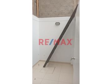 Vendo Hermosa Casa En Condominio Frente A Mall Aventura ID 1087637