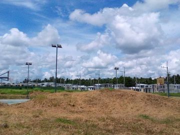 Surprisingly Rare Offer, 300K RFO Outright Discount & only 10% Downpayment for Multipod End Unit @ Amaia Scapes San Pablo Near Sampaloc Lake