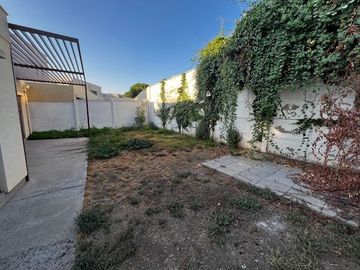 Casa En Condominio 3d/3b Cercano A Jumbo Peñalolen
