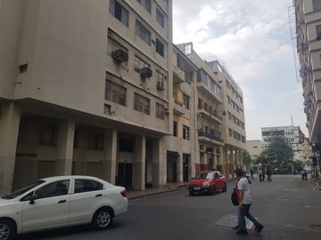 VENTA DE EDIFICIO EN EL CENTRO DE GUAYAQUIL