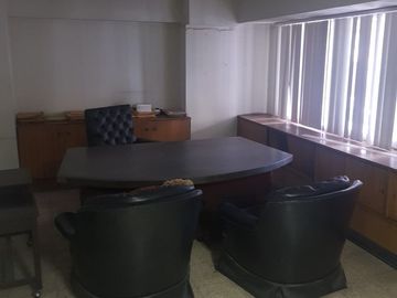 VENTA DE EDIFICIO EN EL CENTRO DE GUAYAQUIL