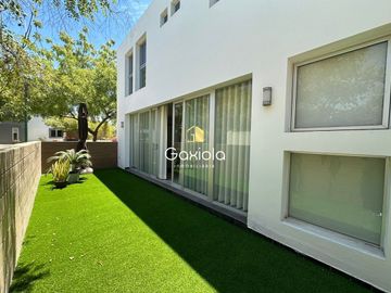 Se VENDE Casa en La Primavera, Barrio San Agustin