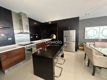 Se VENDE Casa en La Primavera, Barrio San Agustin