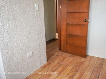 Pre-Selling House and Lot, Complete Finish Turn-Over (BEGONIA Model)