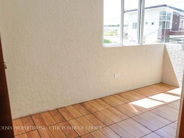 Pre-Selling House and Lot, Complete Finish Turn-Over (BEGONIA Model)