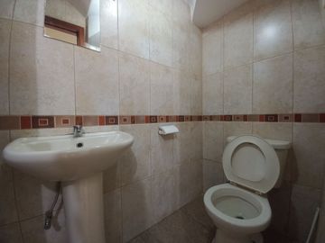 CASA EN VENTA CON AREA VERDE EN MACHANGARA