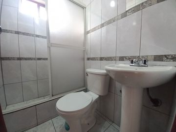 CASA EN VENTA CON AREA VERDE EN MACHANGARA