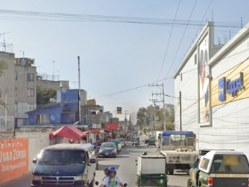 SE VENDE CASA  DE 2 NIVELES CON LOCALES COMERCIALES MPI-236
