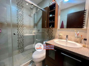 Hermosa casa rentera de venta, Sector Basílica C1180