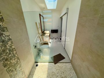 Exclusive 1BR Villa in Berawa Furnished Elegance Perfect for Investment