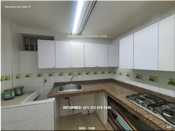 ALQUILER DE BODEGA 1120 DISPONIBLE PARA RENTA CON USO DE SUELOS.