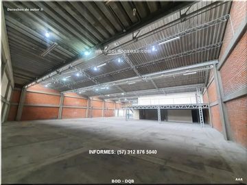 ALQUILER DE BODEGA 1120 DISPONIBLE PARA RENTA CON USO DE SUELOS.