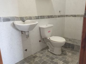 Vendo edificio comercial en Babahoyo