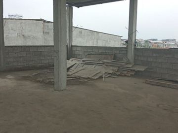 Vendo edificio comercial en Babahoyo