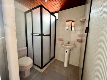 SE VENDE CASA, BARRIO VENECIA, SINCELEJO