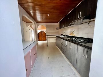 SE VENDE CASA, BARRIO VENECIA, SINCELEJO