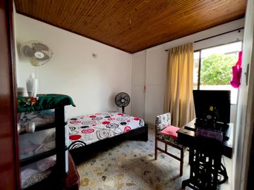 SE VENDE CASA, BARRIO VENECIA, SINCELEJO