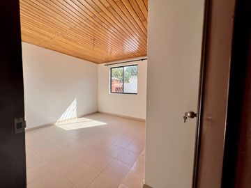 SE VENDE CASA, BARRIO VENECIA, SINCELEJO