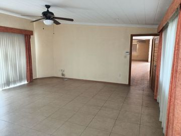 CASA EN VENTA EN COSTA DE ORO