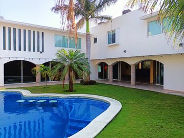CASA EN VENTA EN COSTA DE ORO