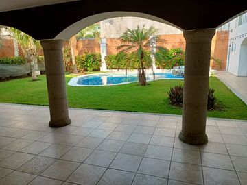 CASA EN VENTA EN COSTA DE ORO