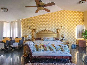 VENTA- Casa en Fraccionamiento El Cid, Mazatlan, Sinaloa