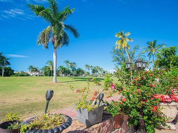 VENTA- Casa en Fraccionamiento El Cid, Mazatlan, Sinaloa