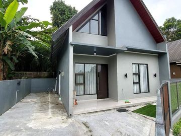 Rumah Industrial Scandinavian di Area Sejuk Turi