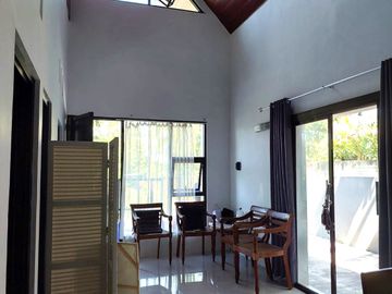Rumah Industrial Scandinavian di Area Sejuk Turi