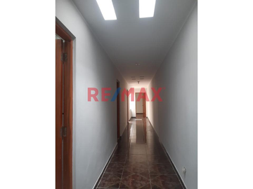 Ocasion Venta Departamento 1Er Piso 3 Hab/ 2 Baños Lavanderia Cochera 186M2 Espalda Cdra 7 Av Santa Rosa La Perla
