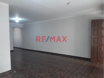 Ocasion Venta Departamento 1Er Piso 3 Hab/ 2 Baños Lavanderia Cochera 186M2 Espalda Cdra 7 Av Santa Rosa La Perla