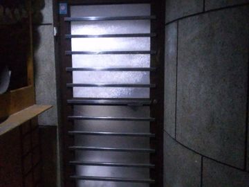 se vende casa esquinera para remodelar en la flora- norte