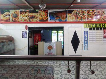 se vende casa esquinera para remodelar en la flora- norte