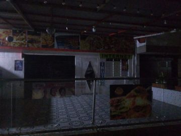 se vende casa esquinera para remodelar en la flora- norte