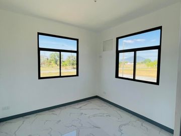 PRE SELLING AFFORDABLE HOUSES IN PAMPANGA  IDEAL FOR YOUR PROVINCIAL HOME