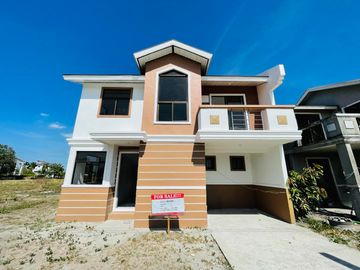 PRE SELLING AFFORDABLE HOUSES IN PAMPANGA  IDEAL FOR YOUR PROVINCIAL HOME
