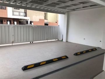 2-Storey House and Lot For Sale in Multinational Village Paranaque Near NAIA