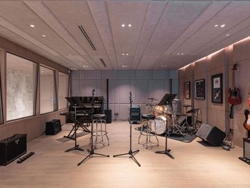 Scope Langsuan 2bed: 2bed 2.5bath 166sqm. 116,000,000 Am: 065619----