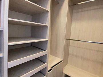 VENDO P.H. de lujo con piscina,  doble altura,  4 dormitorios, 535/425 m2
