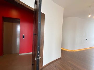 VENDO P.H. de lujo con piscina,  doble altura,  4 dormitorios, 535/425 m2