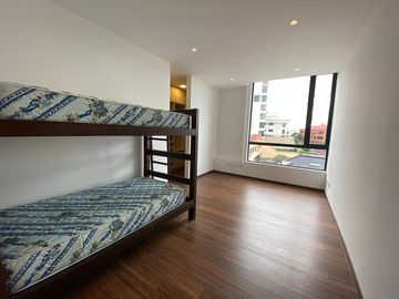 VENDO P.H. de lujo con piscina,  doble altura,  4 dormitorios, 535/425 m2